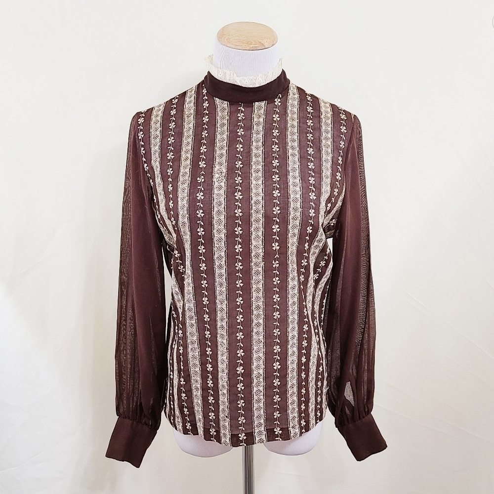 Vintage 1960s cottage core embroidered top brown Dainty Lace Women's